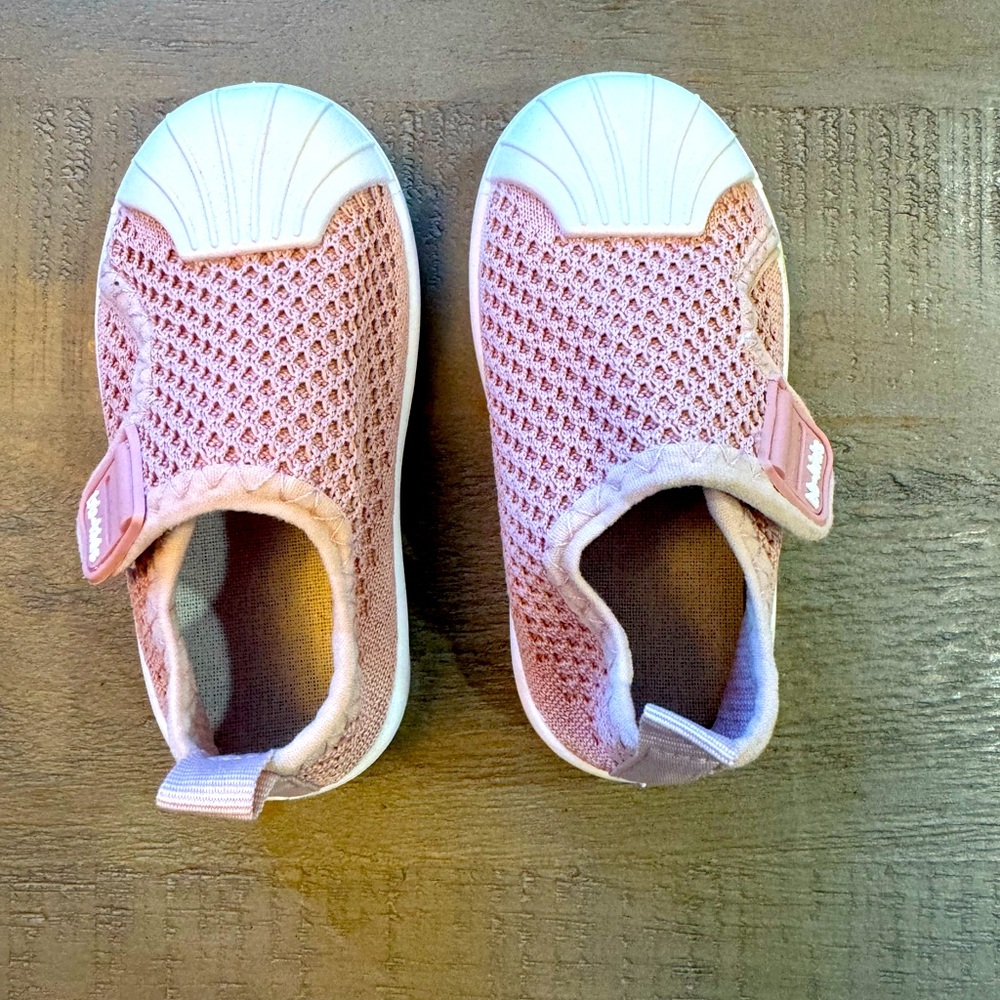 2 Tiny Feet 24 cm Toddler Shoes